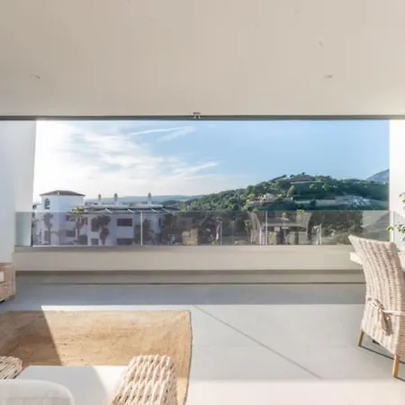 Апартаменти Mirador De Hills *